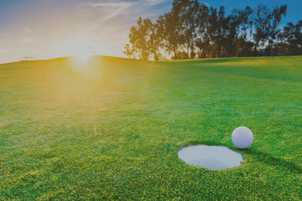 Performance tinted contact lenses for golf - the gear you need to enhance your vision